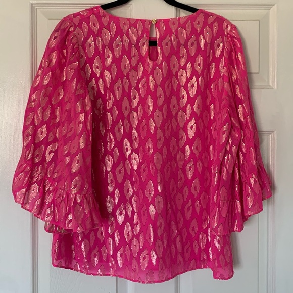 🩷 NWT- Lilly Pulitzer Francis Top🩷 - Picture 2 of 9